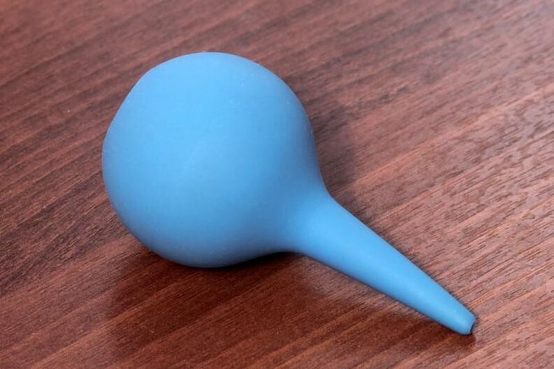 Enema to cleanse the body of parasites